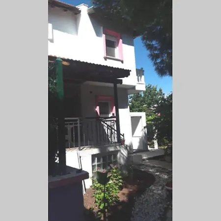 Dublex With Private Garden In Vilă *